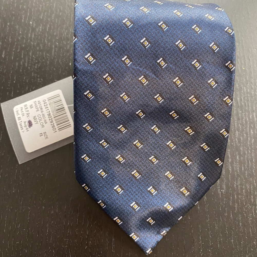 👔 VINTAGE Astoria Navy Geometric Tie - NWT (Deadstock 2004) from India